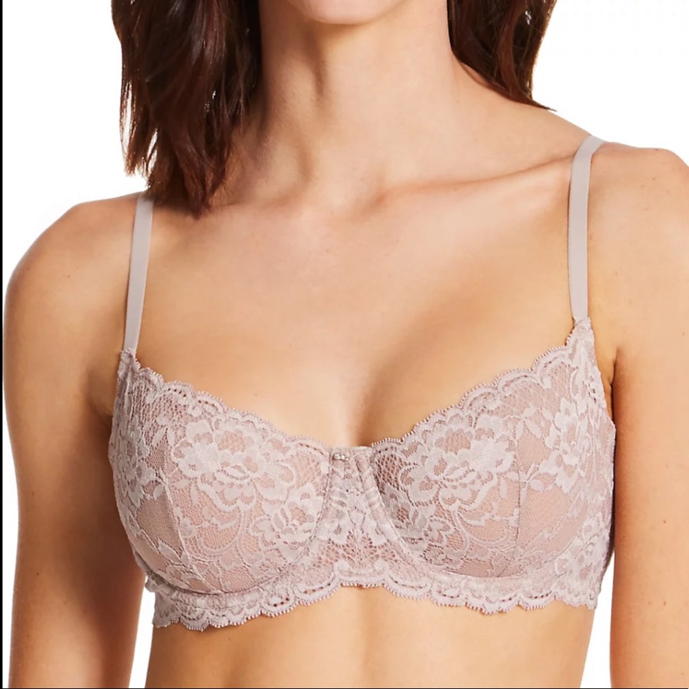 Lace Underwire Bralette in Lilac